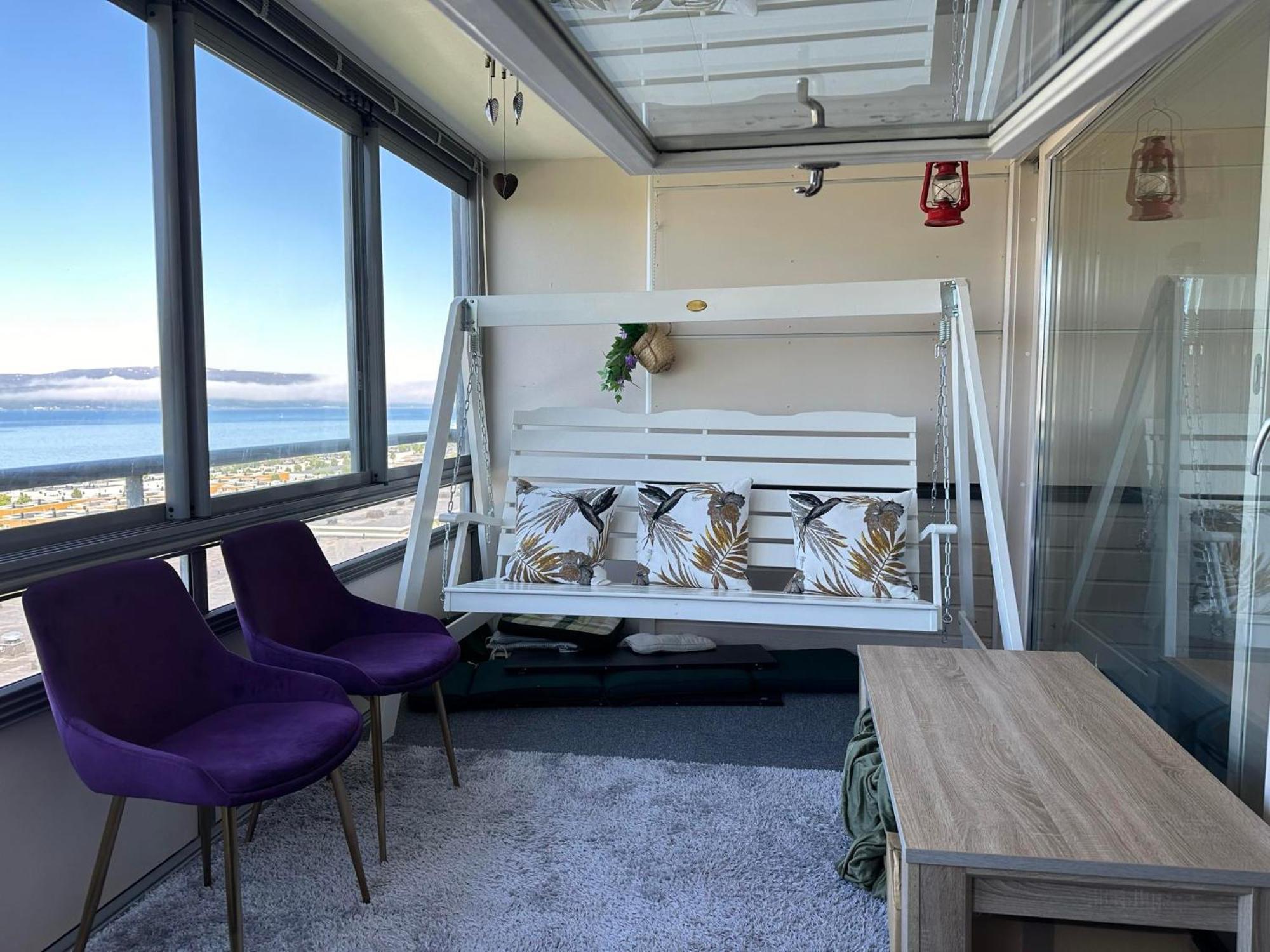 Arctic Inn, Cozy Single Bed Private Room In A Shared Apartment With Stunning Tromso Views Exterior foto